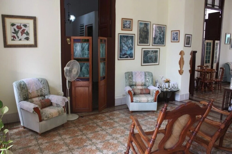 El Balcon de Marlen y Lachy