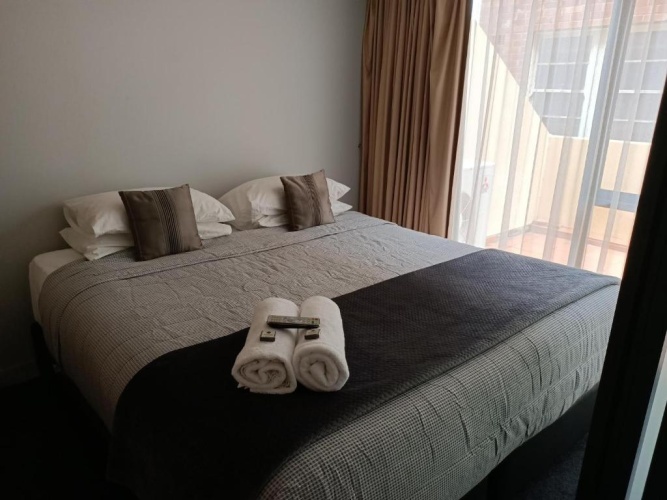 1 Bedroom Deluxe Apartment