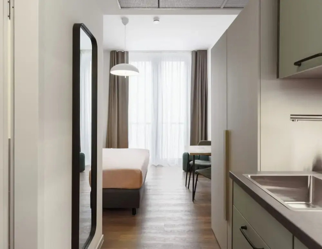 Limehome Berlin Sybelstraße