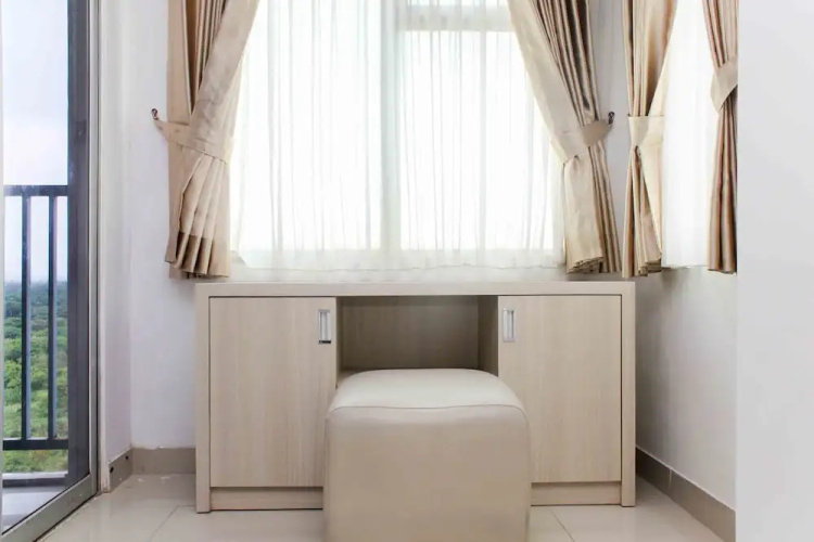 Cozy And Spacious Studio At The Enviro Apartment