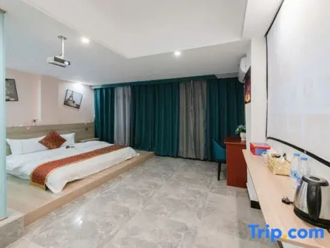 Qihang Theme Apartment