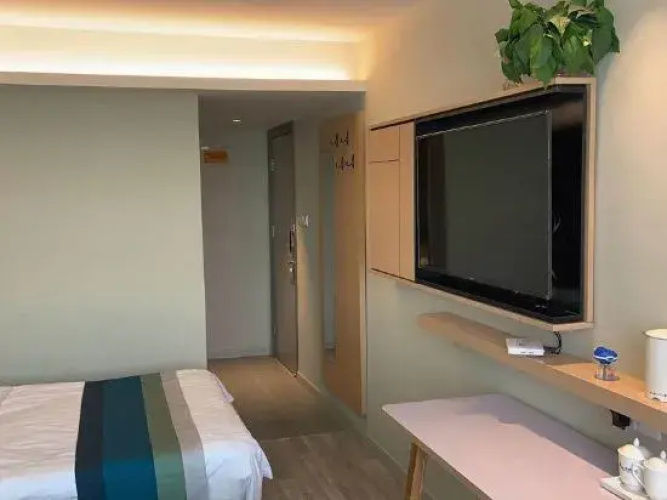 Linquan Aixin Hotel