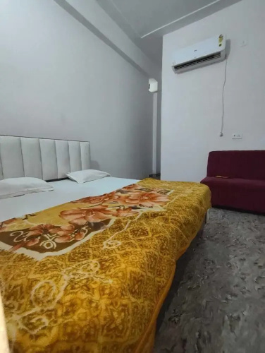 Shubh Hotel