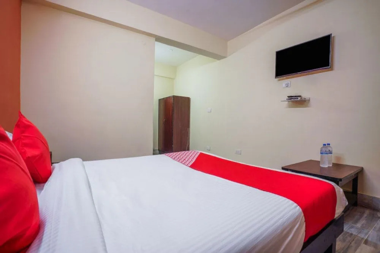 OYO 41751 Hotel Sabharwal
