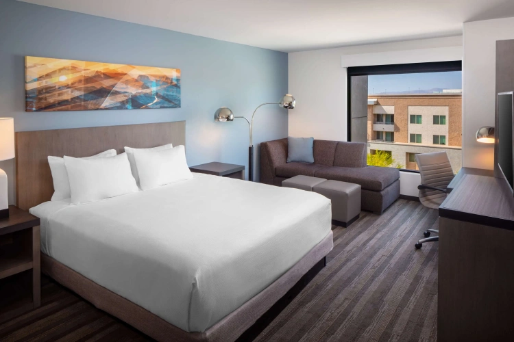 Double Den room