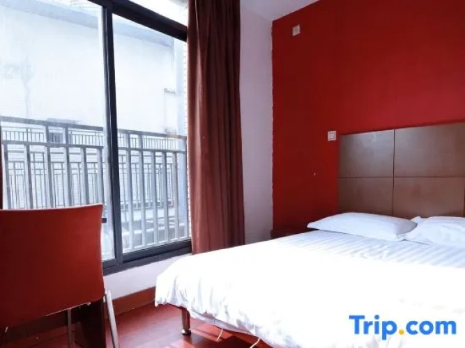 Executive Single Suite