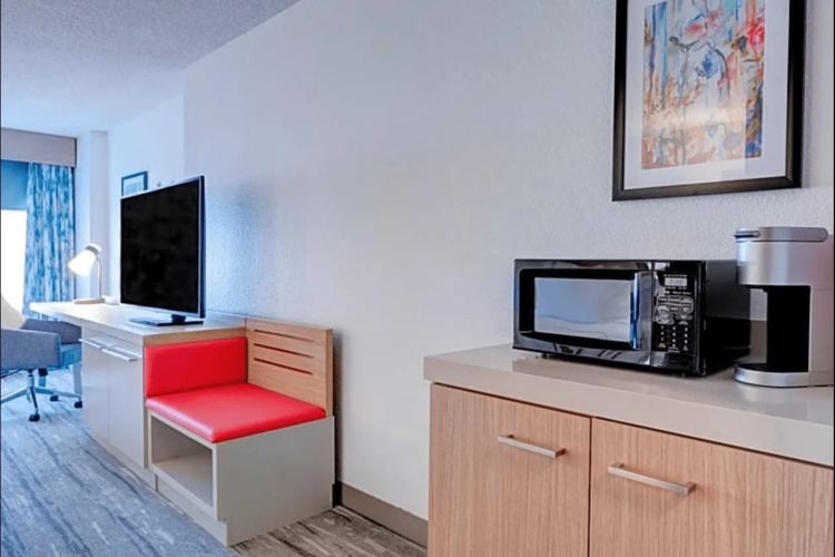 Hilton Garden Inn Anaheim/Garden Grove photo 35