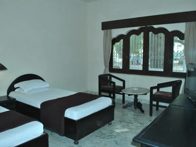 Hotel Marble Palace