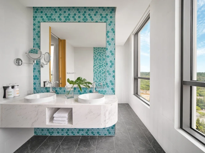 Double Suite