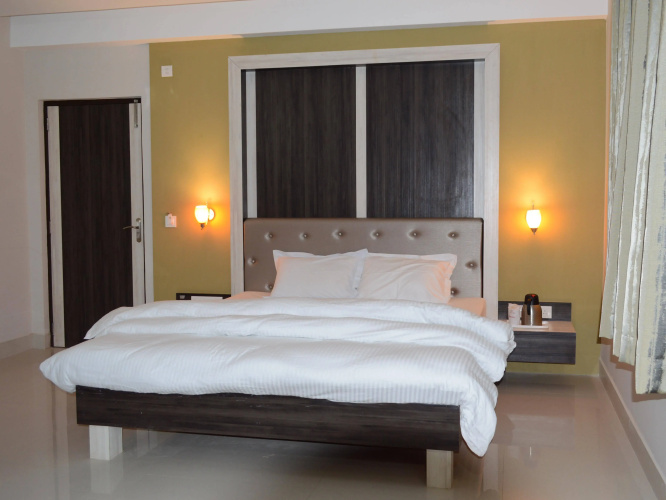 Hotel Heeralal
