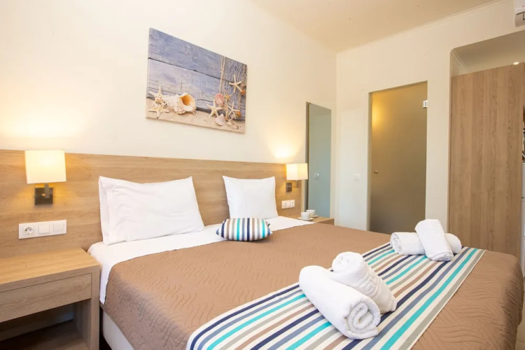 Passas Mare Apartments & Studios