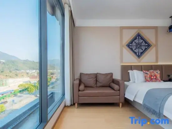 Standard Twin Family room