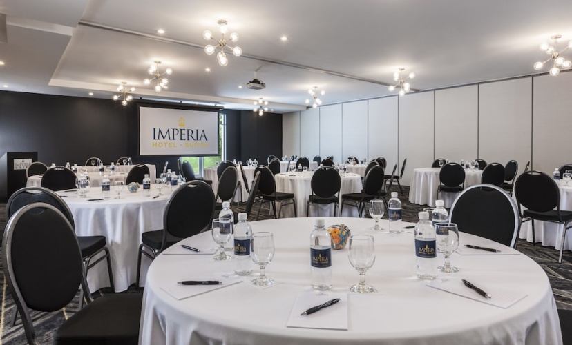 Imperia Hotel And Suites Boucherville photo 27