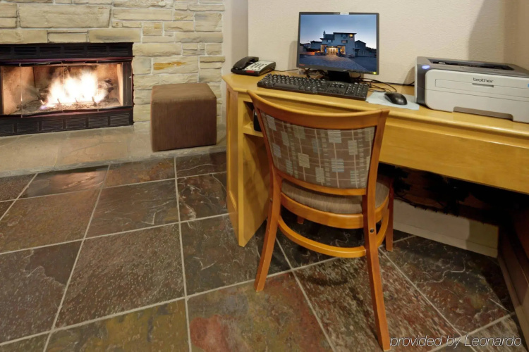 Holiday Inn Express Monterey-Cannery Row by IHG