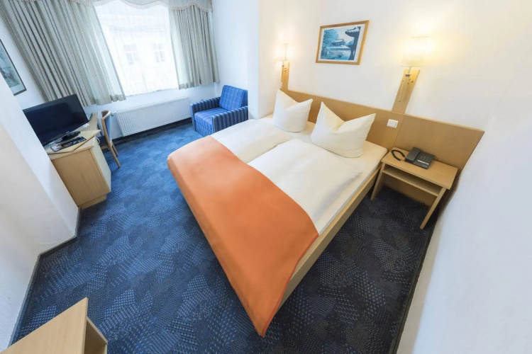 Hansa Hotel