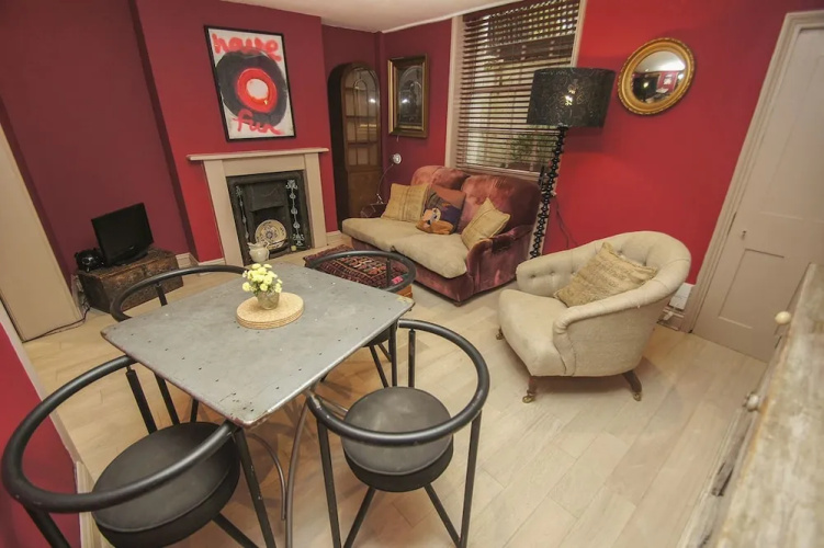 Pelham Boutique House