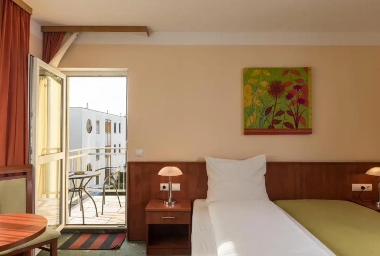 Standard Single room