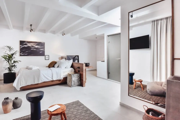 Superior Suite with balcony
