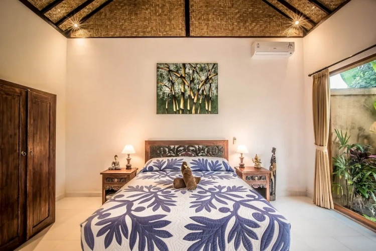 2 Bedrooms Villa with garden view