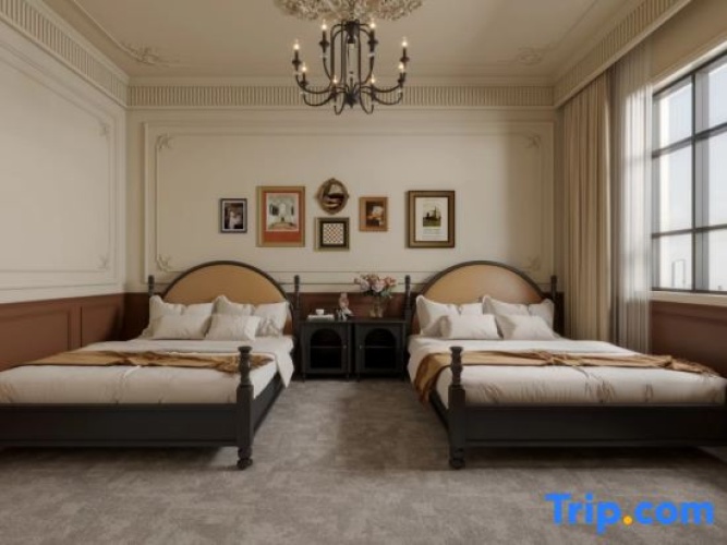 Luxury Twin room