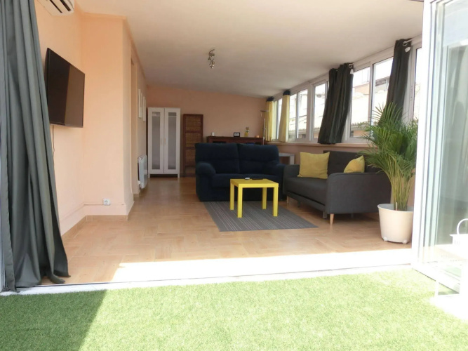 Total Valencia Attics I