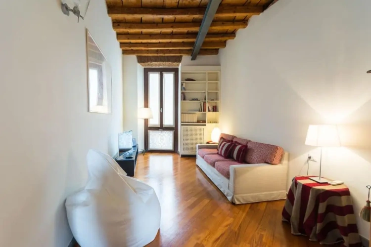 1 Bedroom Apartment with balcony