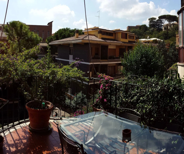 Emi's Guest House