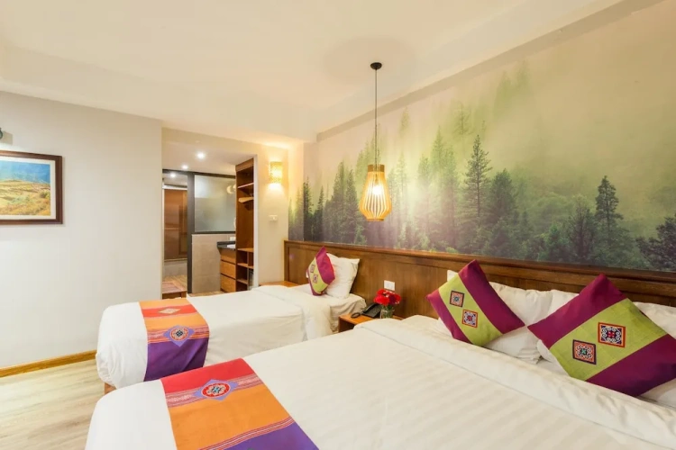 Superior Triple room