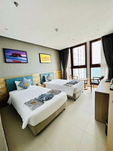 Standard Twin room with sea view