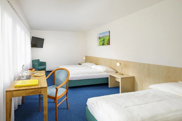 Central Hotel Post