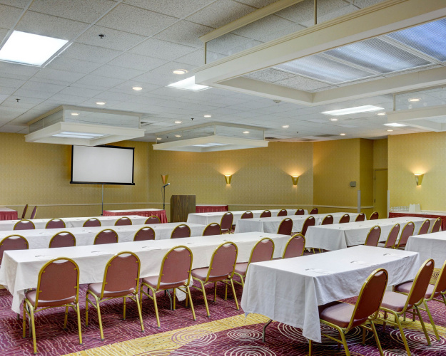 DoubleTree by Hilton Hot Springs photo 20