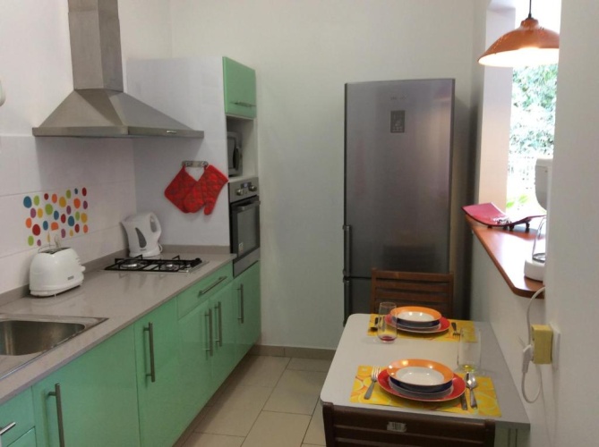 Double Basement Apartment