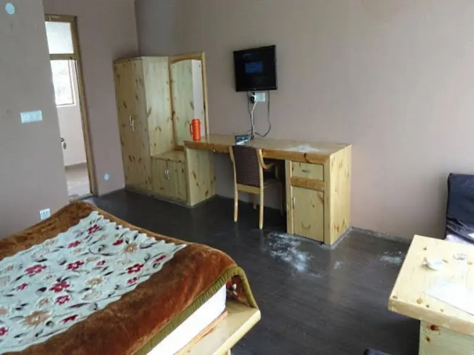 The Leh-Chen Hotel