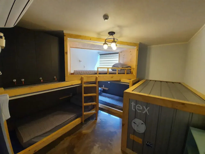 Illuso Guesthouse - Hostel