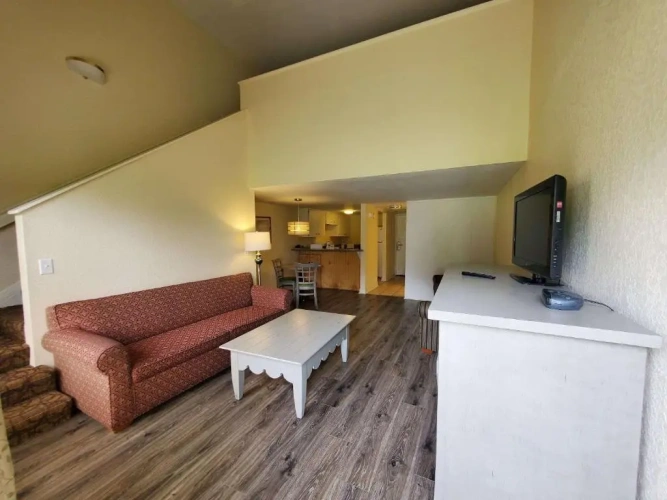 Quadruple Suite