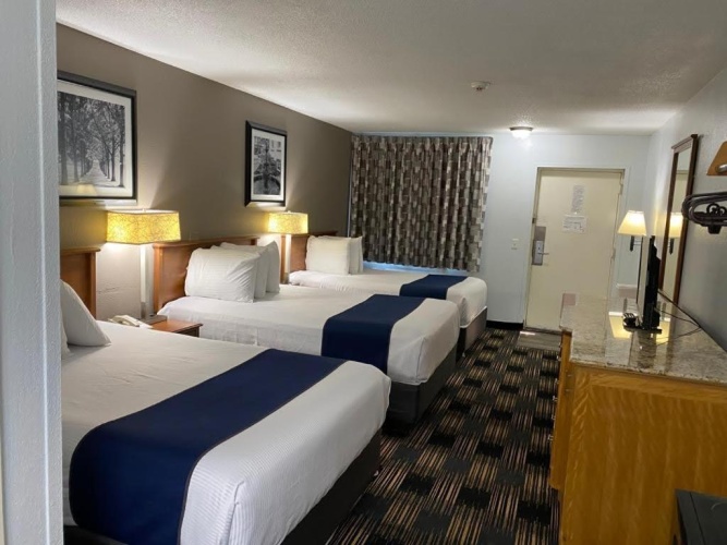 Deluxe Triple room
