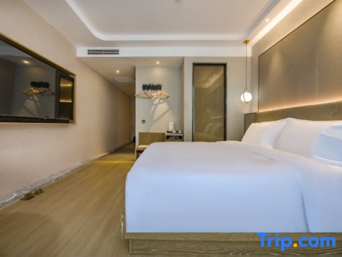Deluxe Double Suite