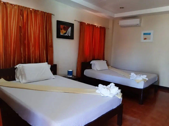 Deluxe Triple room with balcony
