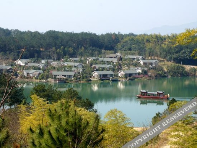 Zhongxiang Hot Spring Resort Hotel