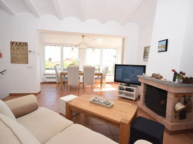 Lovely Villa in Calonge with Private Pool