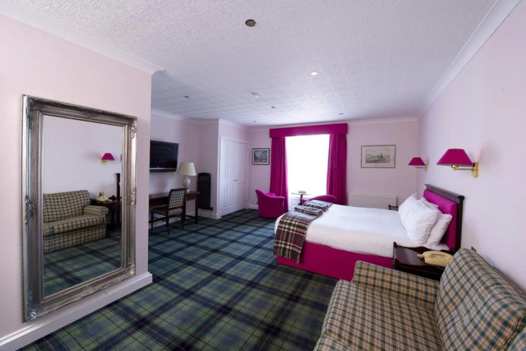 The Royal George Hotel