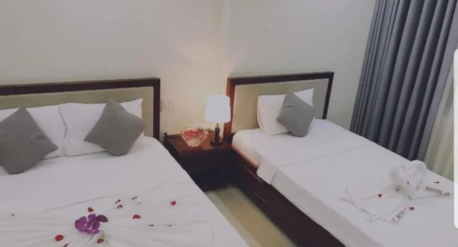 4H Hotel