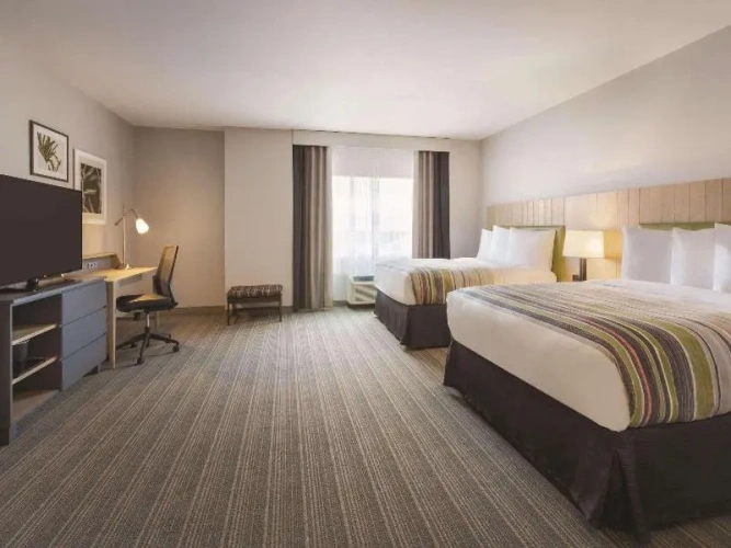 Quadruple Suite