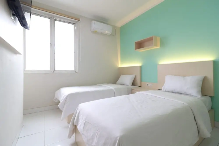 Standard Twin room
