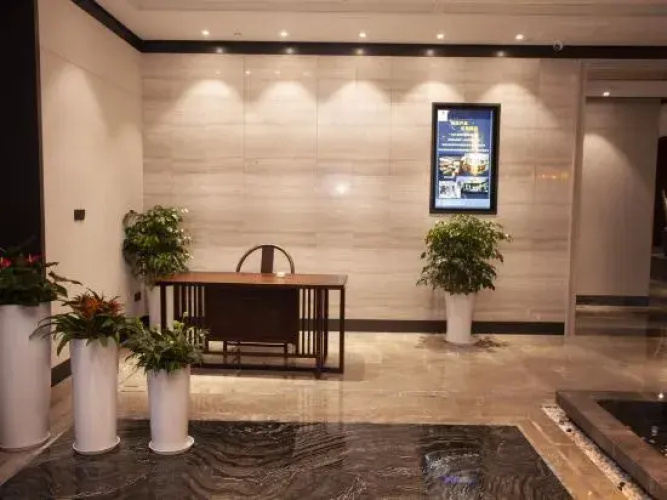 Longzhirun Resort Hotel