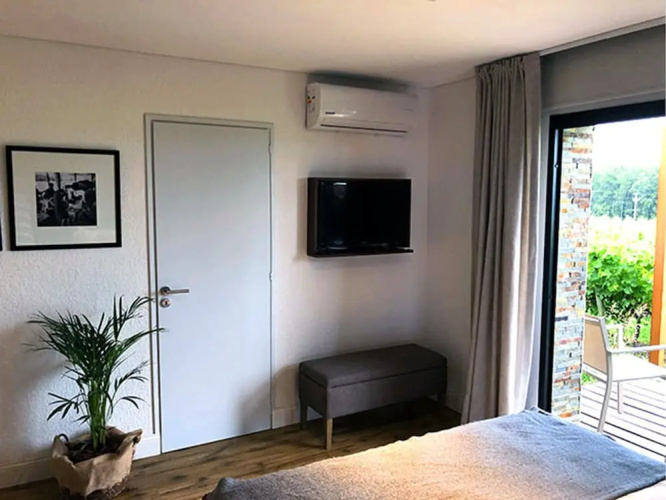 Pizzorno Lodge & Wine