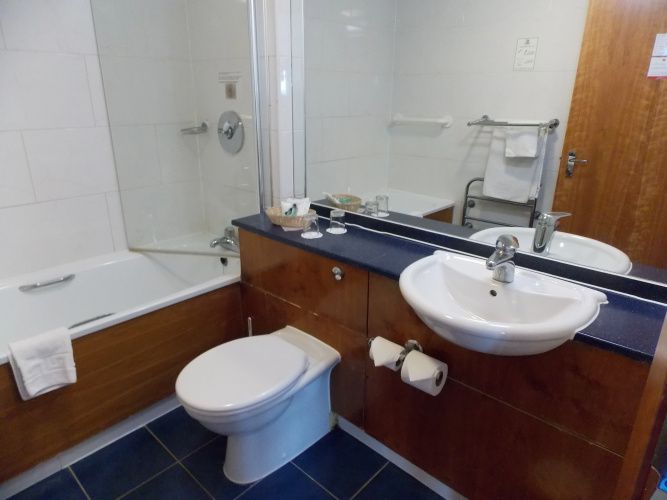 Wembley International Hotel photo 9