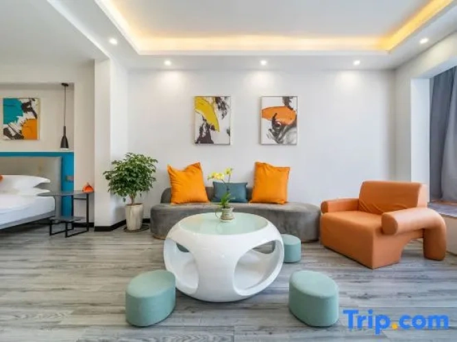 Standard Family room