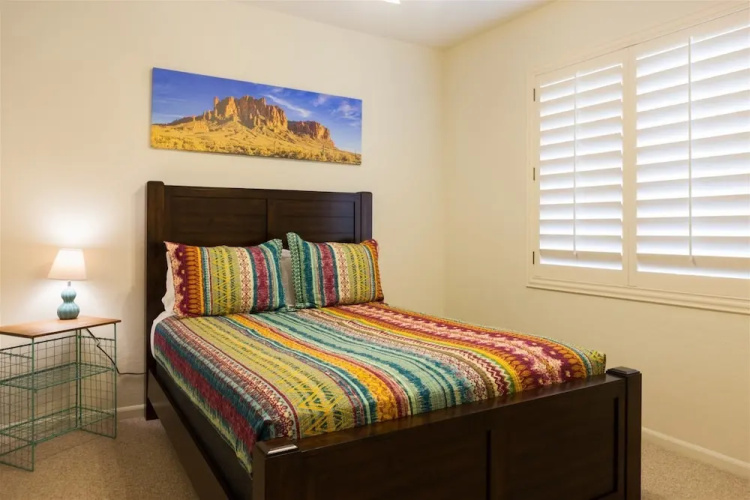 3BR Gated Ocotillo Home, Pool, Golf Course Views