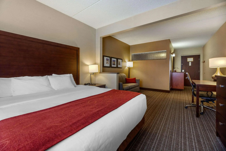 Comfort Suites Green Bay West